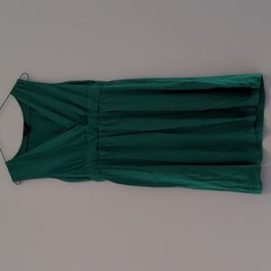 Emerald green knee length banana Republic dress with empire waist